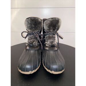 Bare Traps Women's Flash Duck Boots (Black) Size 11 NWOT